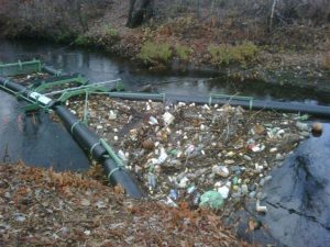 Smaller Bandalong Litter Trap Installation